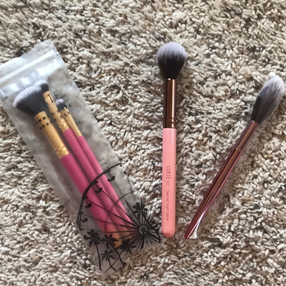 Makeup Brushes